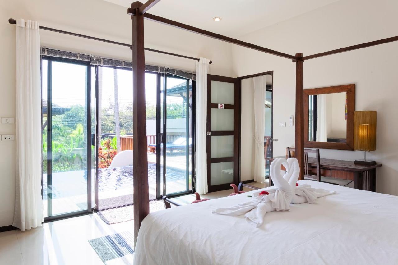 Foxtail Palm Villa Rawai エクステリア 写真