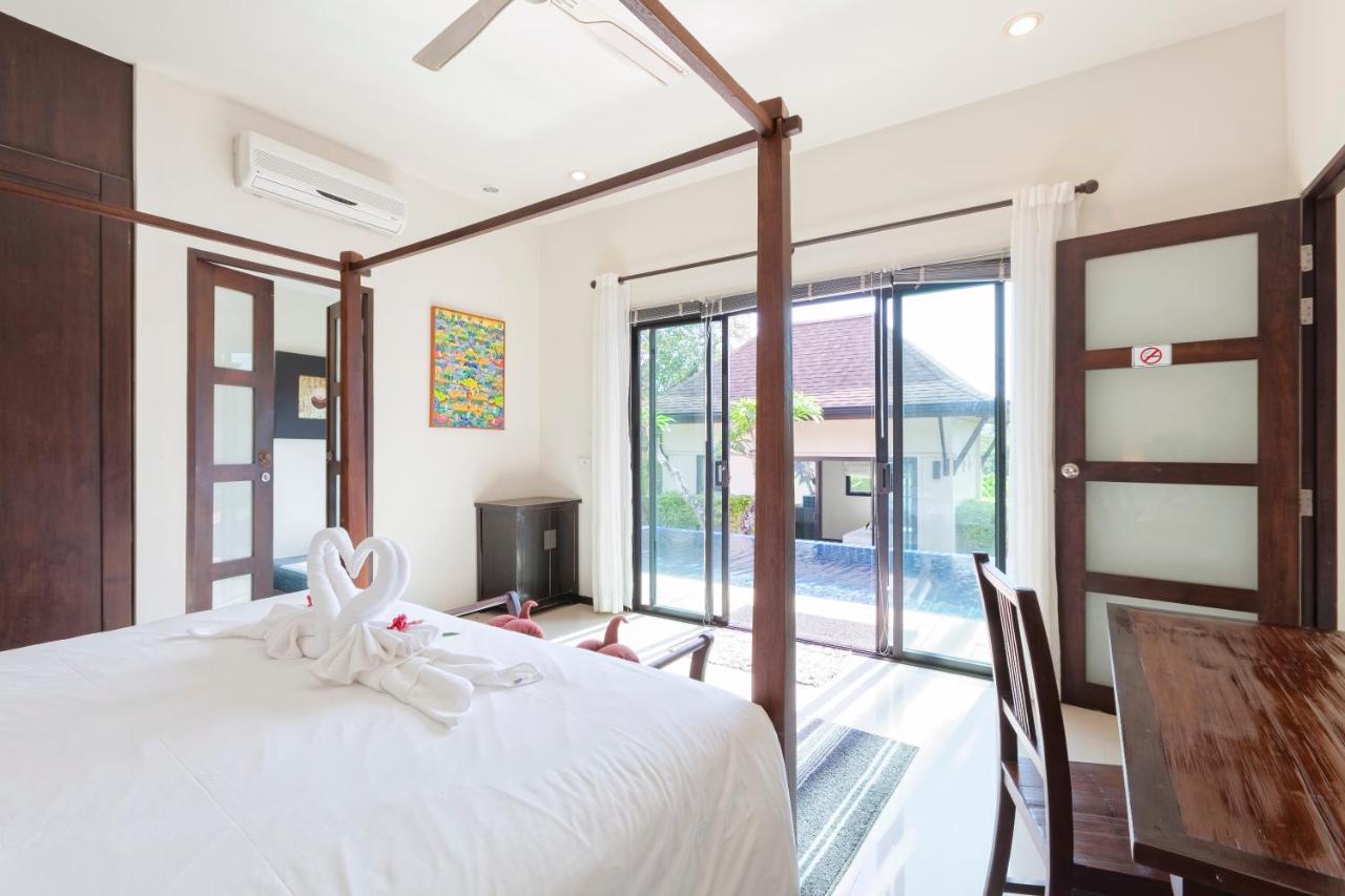 Foxtail Palm Villa Rawai エクステリア 写真