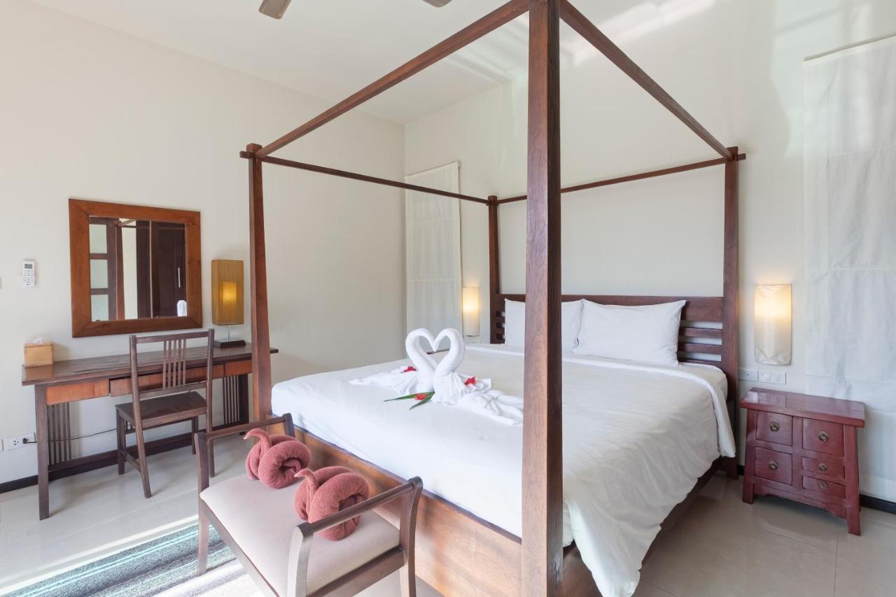 Foxtail Palm Villa Rawai エクステリア 写真