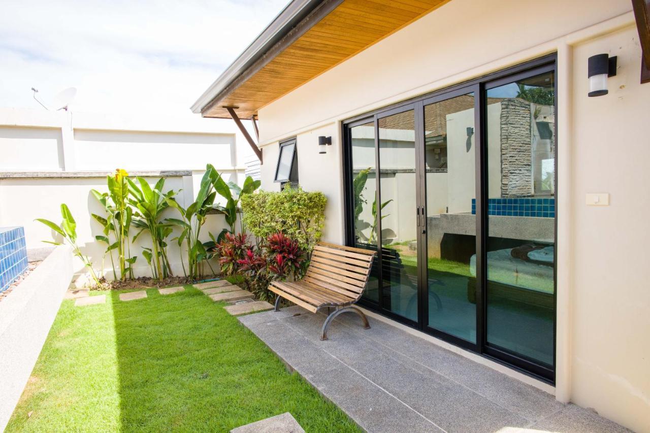 Foxtail Palm Villa Rawai エクステリア 写真